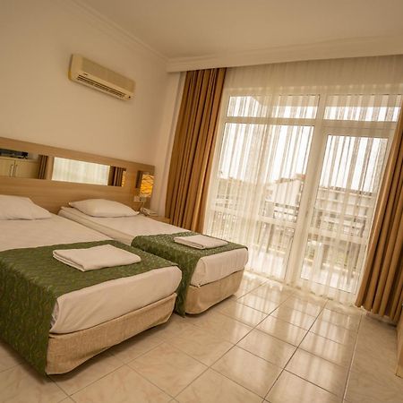 Malibu Resort Кемер Екстер'єр фото