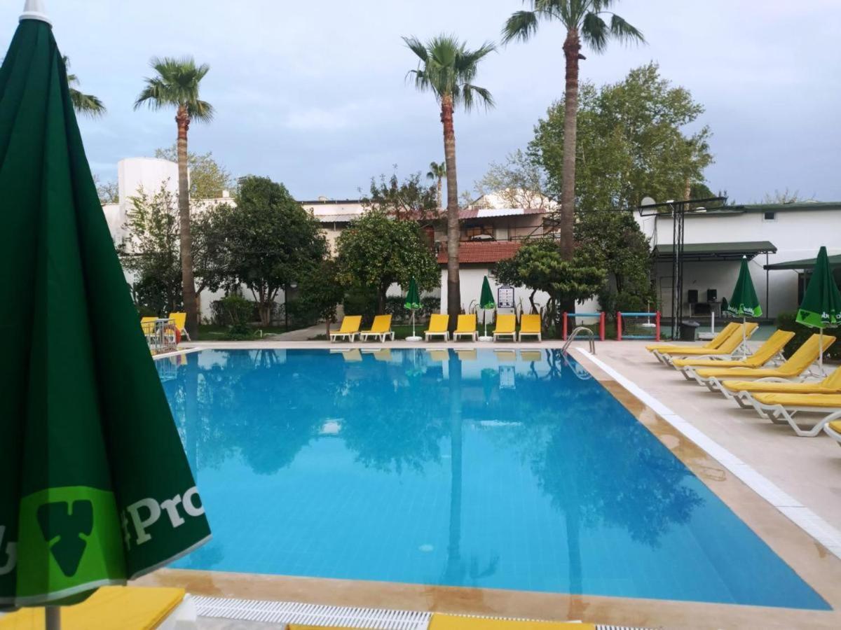 Malibu Resort Кемер Екстер'єр фото
