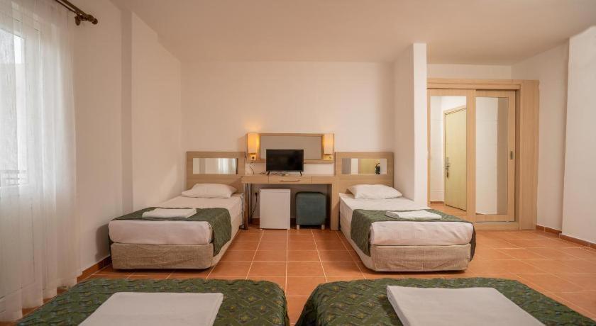 Malibu Resort Кемер Екстер'єр фото
