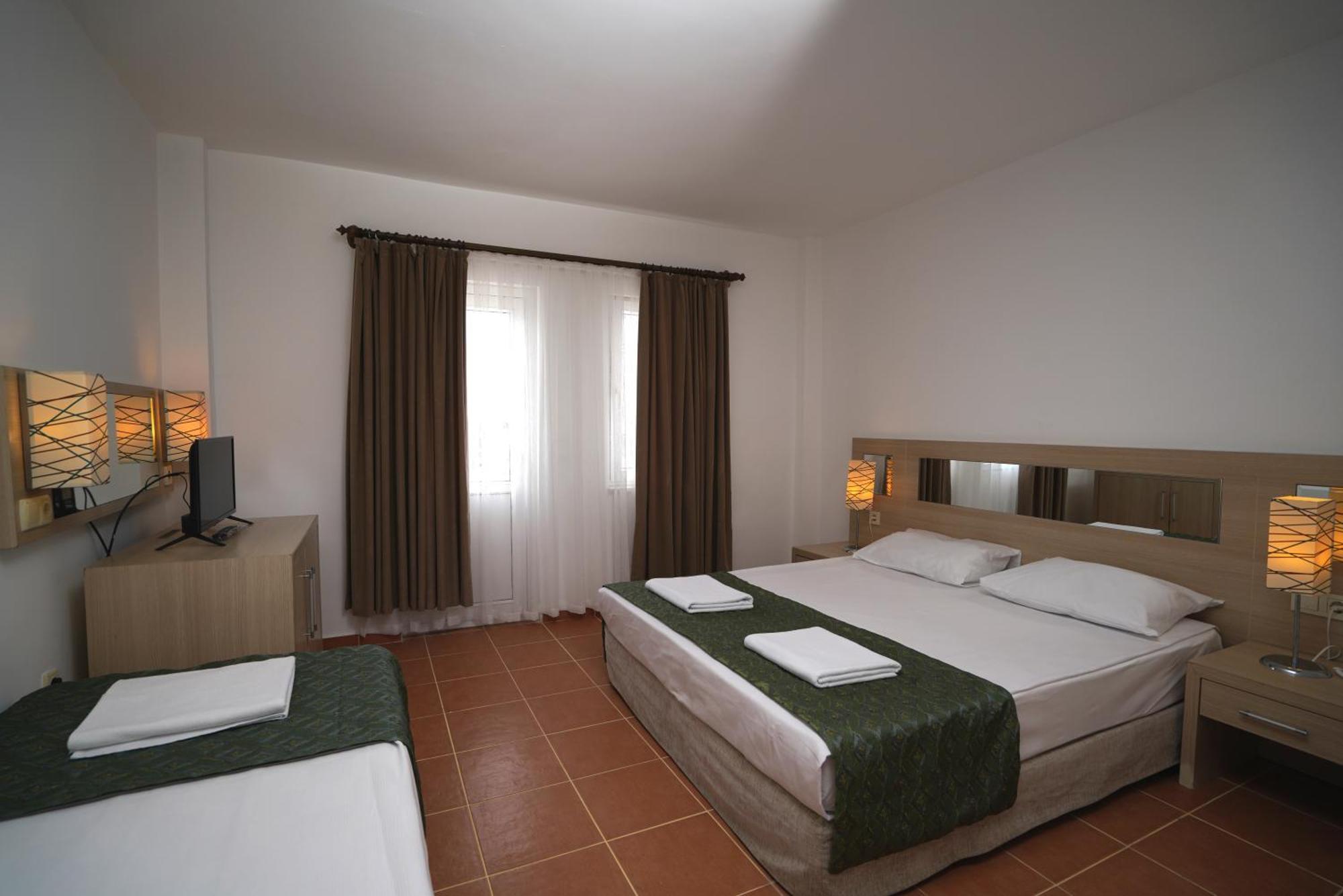 Malibu Resort Кемер Екстер'єр фото